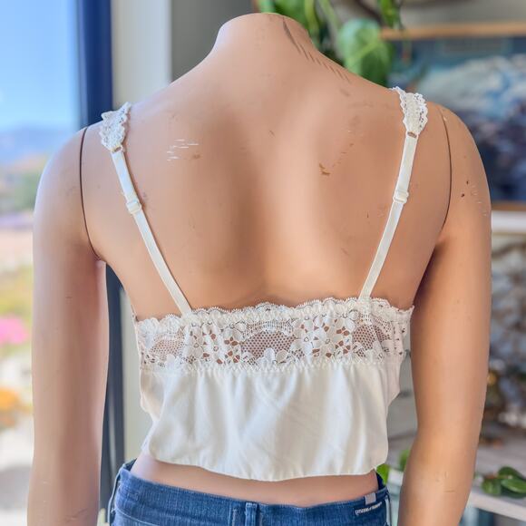 BKE Essentials White Floral Lace Full Coverage Adjustable Bralette-Women's XL/14 - Picture 2 of 10